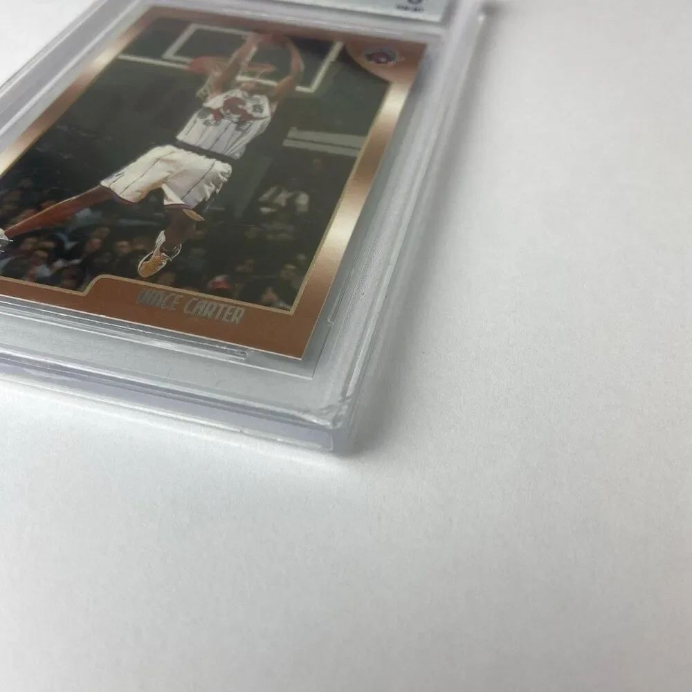 1998-99 Topps Vince Carter #199 Graded Beckett 8 READ